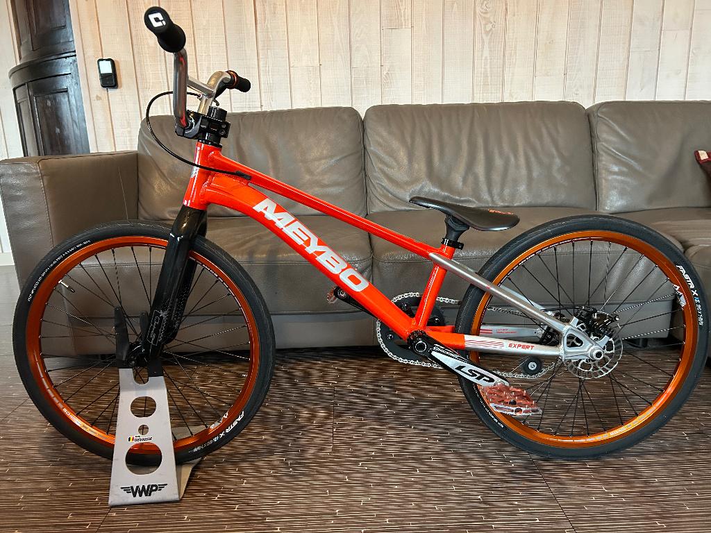 BMX race Expert, Fietsen en Brommers, Fietsen | Crossfietsen en BMX, Nieuw, Ophalen