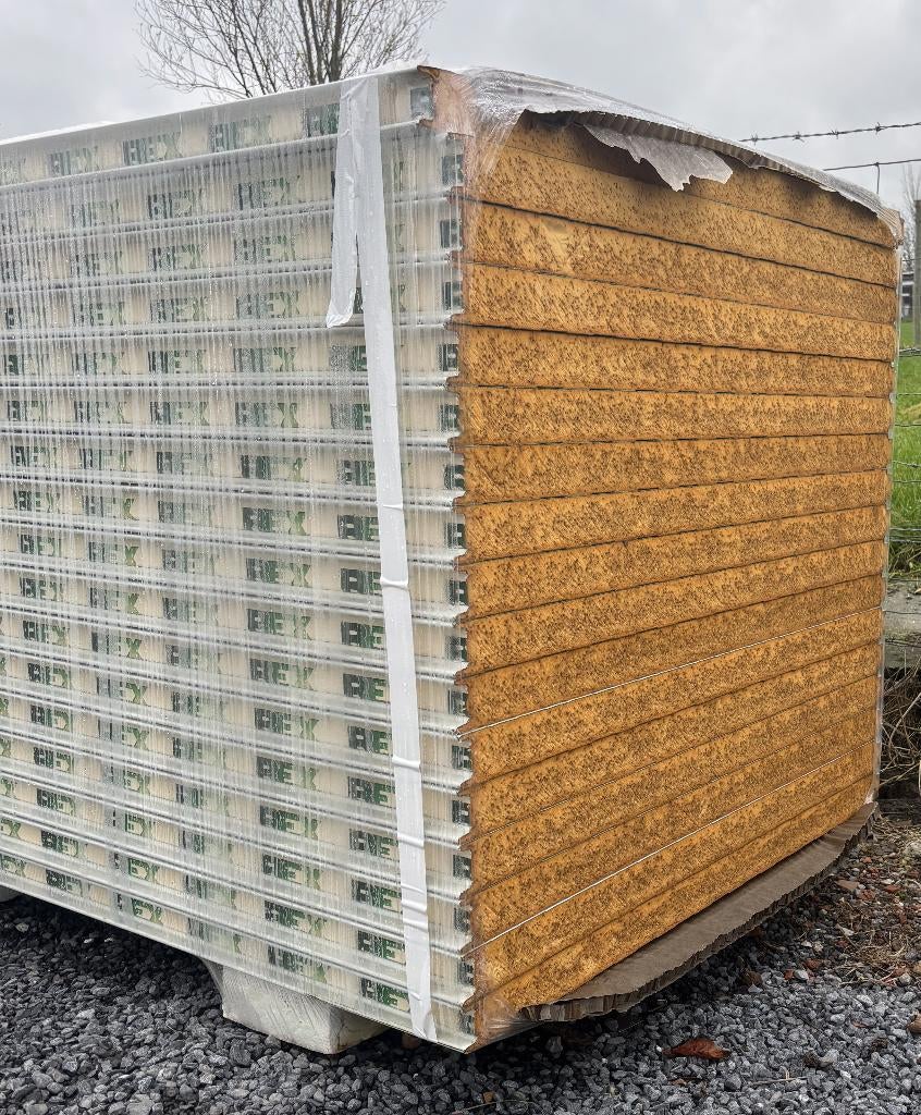 Wand sandwichpanelen, 4 tot 8 cm, Ophalen of Verzenden, Zo goed als nieuw, Hardschuim (Pir)