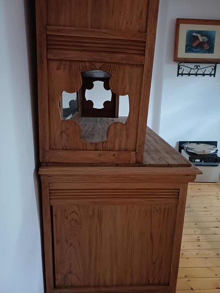 Double-corps en orme, Antiquités & Art, Enlèvement