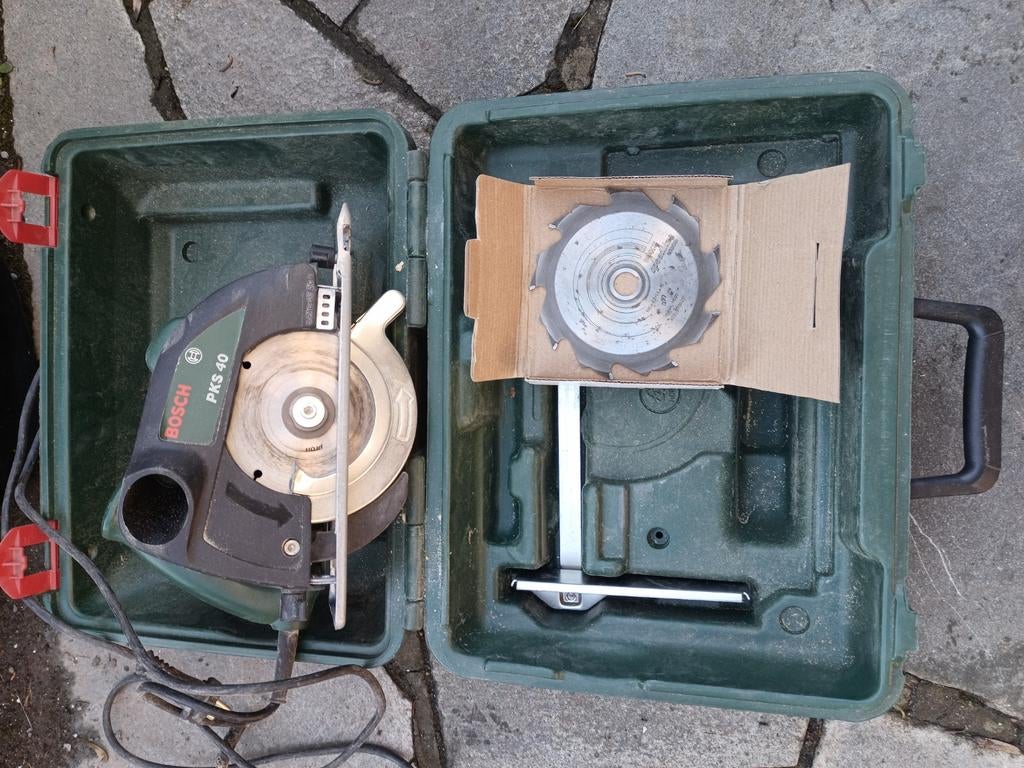 Marteau perforateur Bosch+chambre circulaire+bascule + scie, Bricolage & Construction, Enlèvement