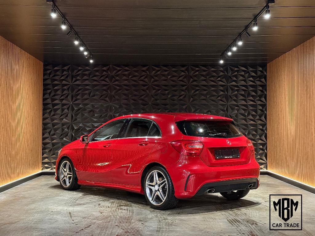 ✅ Mercedes A 180 GARANTIE AMG Line Xenon Alcantara Zetelverw, Auto's, Mercedes-Benz, 4 cilinders, https://public.car-pass.be/vhr/d1c2f0ce-94ac-4cbf-bd6a-93e0b5a6a0a6