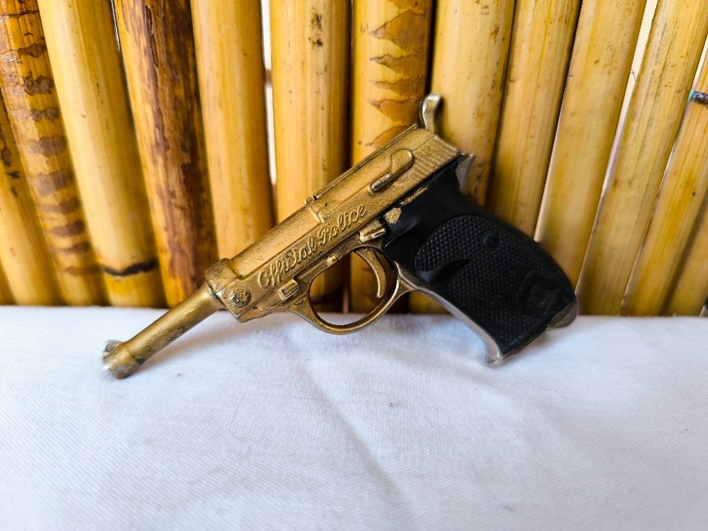 Pistolet miniature, jouet pour enfant, vintage 1970 Redondo, Antiquités & Art, Enlèvement ou Envoi