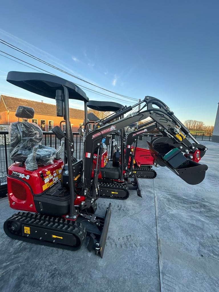 Brouette, mini grue, rhinocéros STOCK, Zakelijke goederen, Ophalen, Kraan
