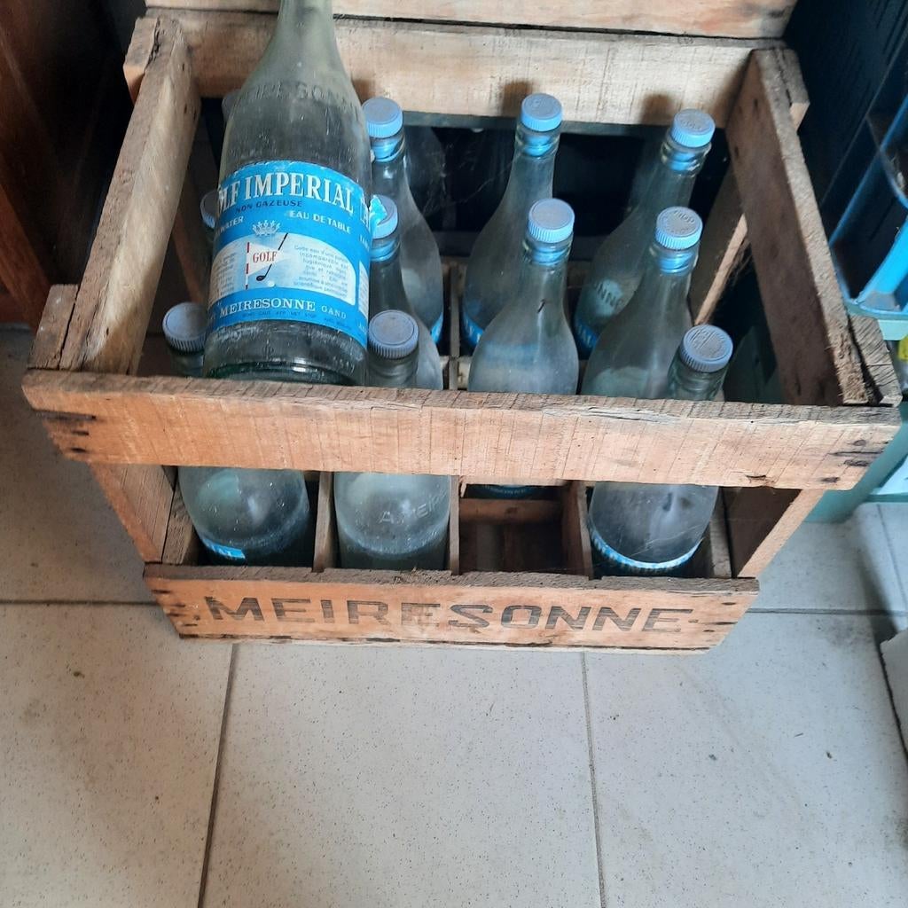 Meiresonne - Golf flessen ( 12 st ) + bak . 75 euro ., Verzamelen, Biermerken, Ophalen of Verzenden