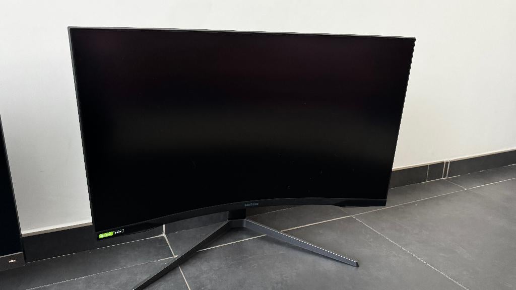 Samsung 32" Gaming Monitor 240Hz 1ms, Informatique & Logiciels, Moniteurs, Gaming, Moins de 1 ms, Comme neuf, Samsung
