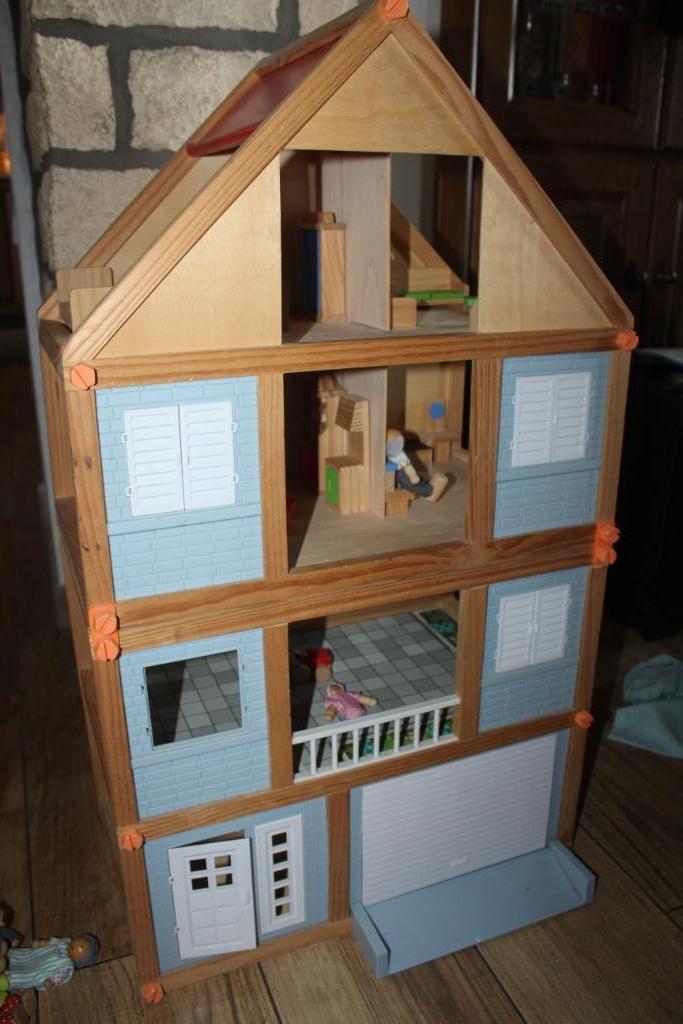 maison de poupée en bois, Ophalen, Gebruikt