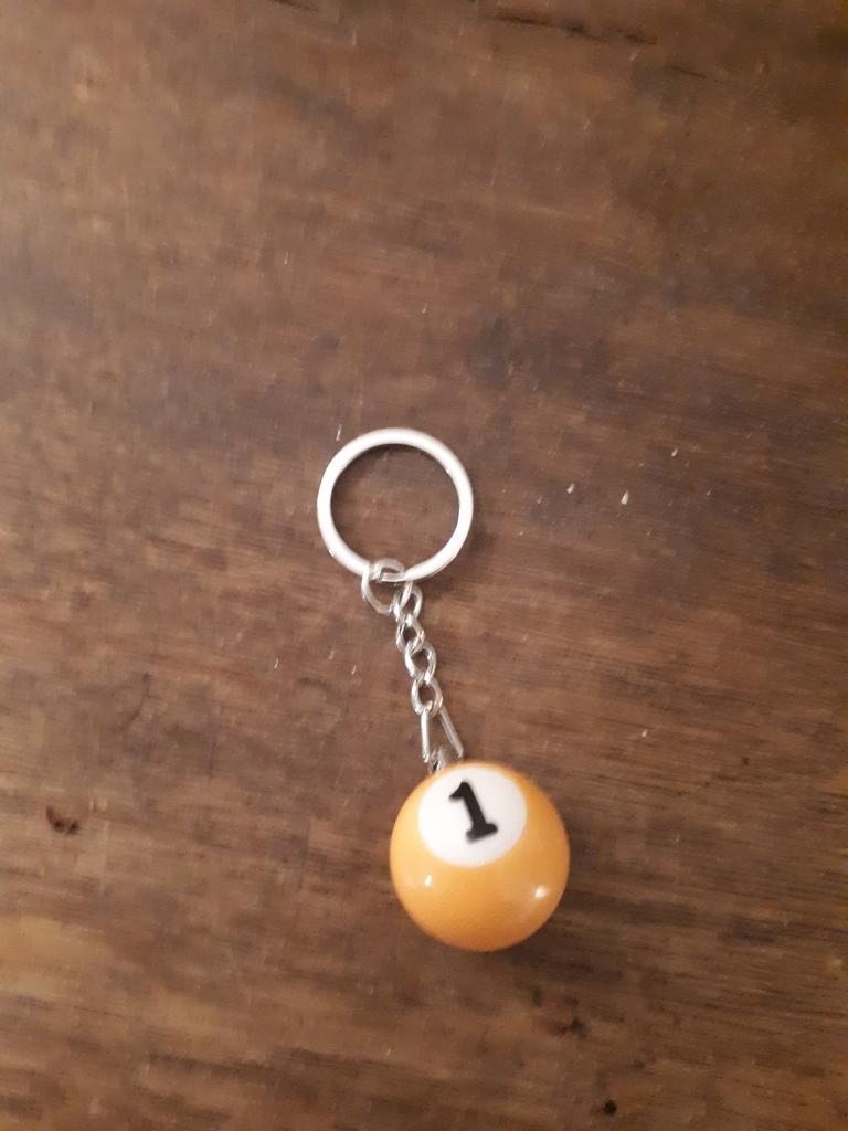 Porte-clés boule de billard jaune n 1, Enlèvement ou Envoi, Neuf, Autres types