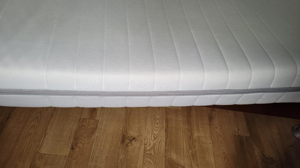 Matelas en mousse 80 x 200 cm, H3, Matelas, 200 cm, Une personne, Comme neuf