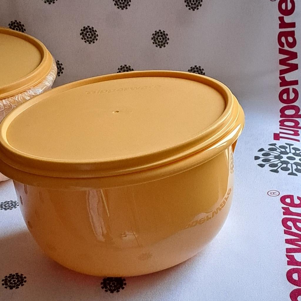 Tupperware mixerkom/bewaarkom 2 L Nieuw, Ophalen of Verzenden, Nieuw, Geel