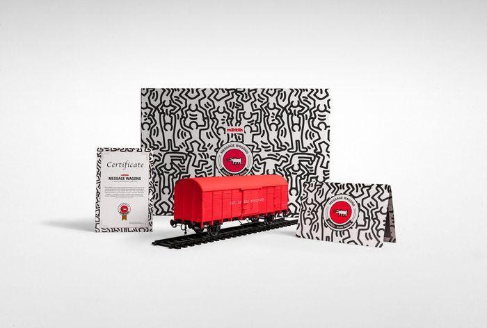 Fourgon à messages Marklin X Keith Haring H0, Hobby & Loisirs créatifs, Trains miniatures | HO, Neuf, Enlèvement ou Envoi, Wagon