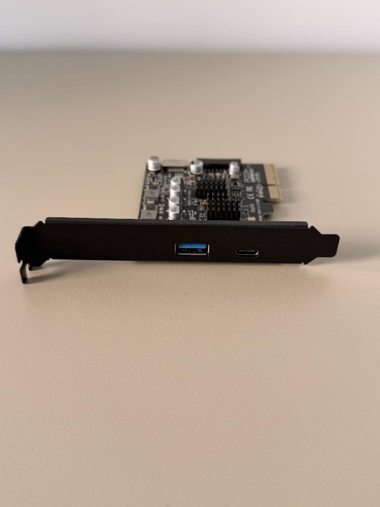 PCIe USB C expansion card with internal Type-E Key-A Header, Computers en Software, Geheugenkaartlezers, Ophalen of Verzenden