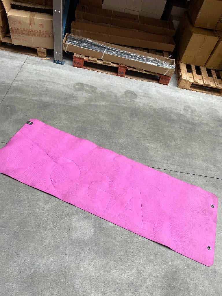 Yogamat - Escape Fitness - 182 x 60,5 cm, Sport en Fitness, Fitnessmaterialen, Ophalen of Verzenden, Zo goed als nieuw, Benen