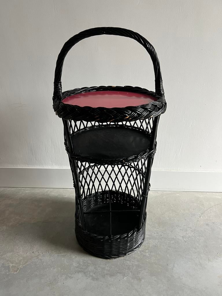 Vintage bijzettafel met ingebouwde flessenhouder. Mini bar, Maison & Meubles, Enlèvement, Comme neuf