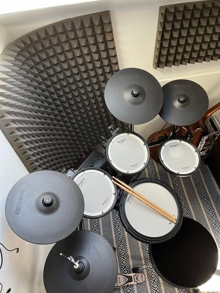 Batterie électronique complète Roland TD17 + ampli, Muziek en Instrumenten, Ophalen, Zo goed als nieuw, Roland