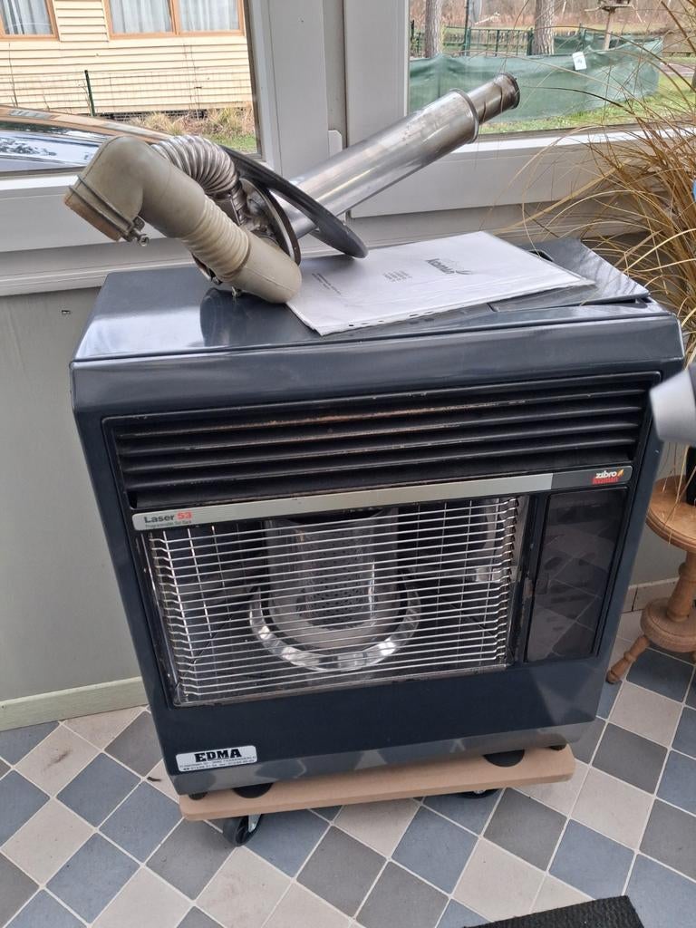 Petrolium kachel zibro met muurafvoer ff53, Elektronische apparatuur, Airco's, Ophalen of Verzenden