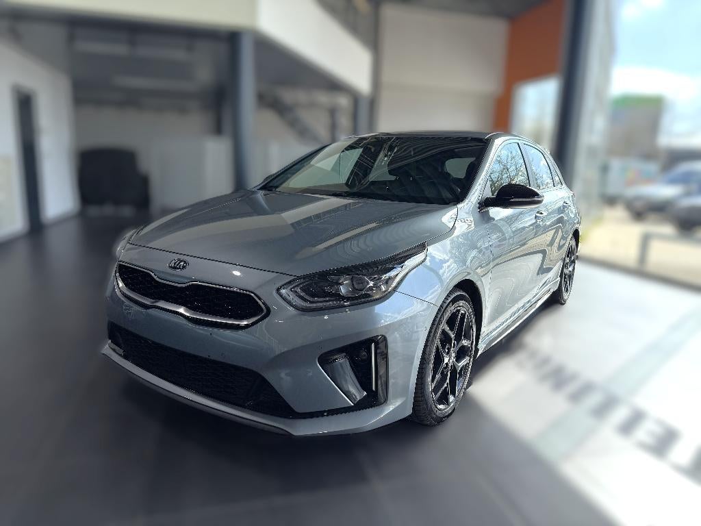 Kia cee'd 1.4 GT Line /Automaat /Verwarmde & Gekoelde zetels, Auto's, Kia, Bedrijf, Te koop, (Pro) Cee d, ABS, Achteruitrijcamera