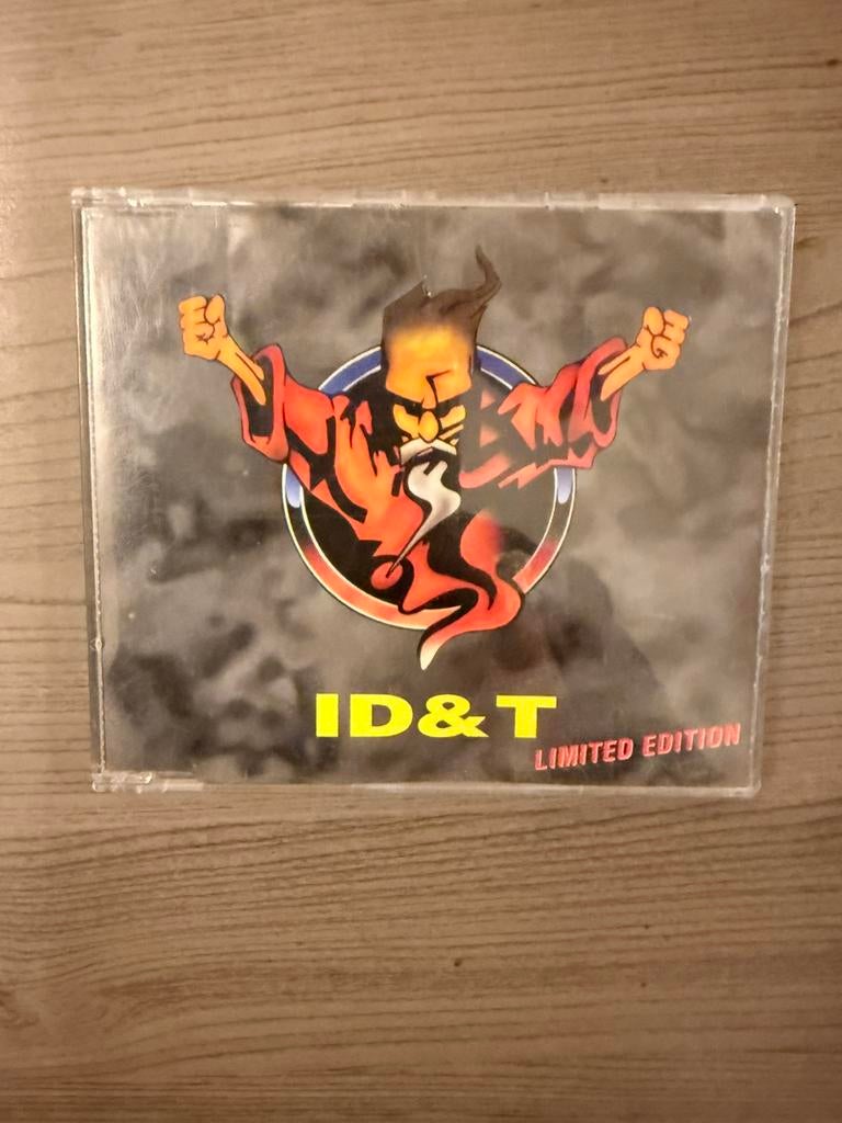 Thunderdome ID&T Limited edition 1994, Cd's en Dvd's, Ophalen, Zo goed als nieuw