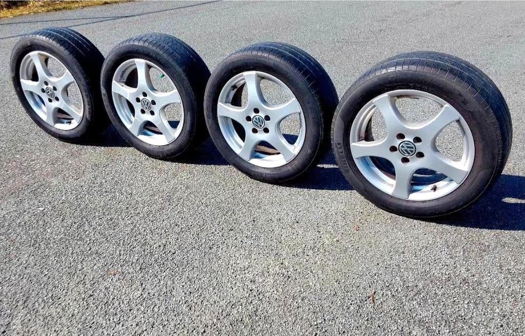 Roues alu VW, entraxe 5x100 avec pneus été 205/55-16, Autos : Pièces & Accessoires, Pneus & Jantes, Pneus et Jantes, Pneus été