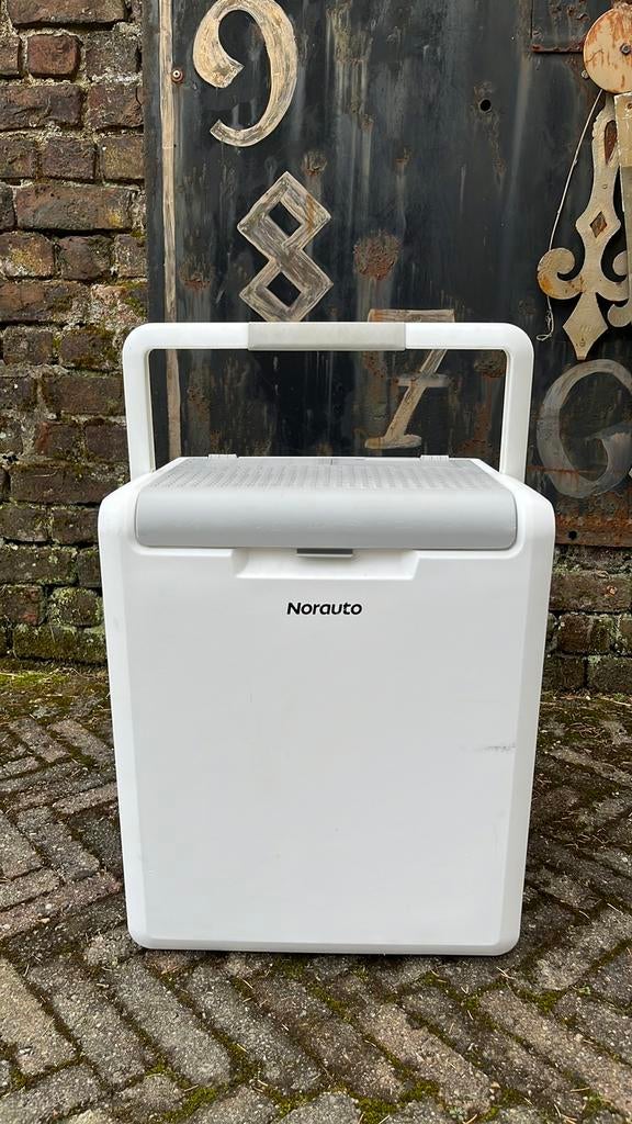 Glaciere camping à charger, Caravanes & Camping, Enlèvement, Comme neuf