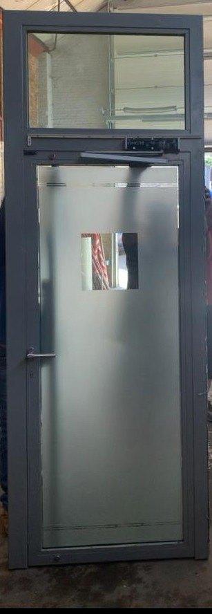 Porte vitrée blindée d'une ancienne banque 98.5 x 272.5 cm, Bricolage & Construction, Vitres, Châssis & Fenêtres, 160 cm ou plus