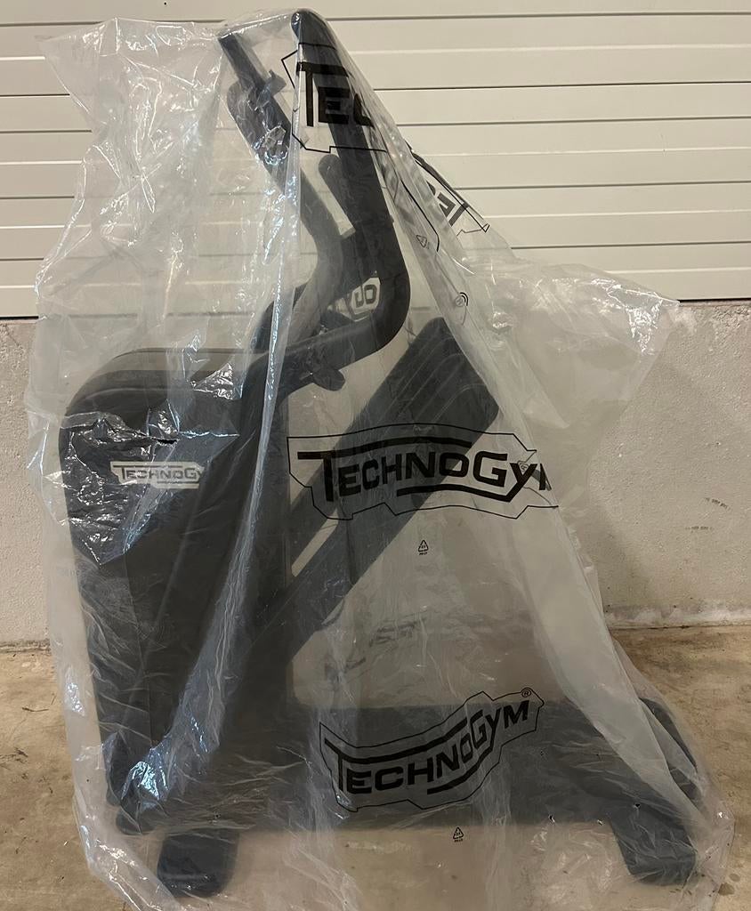 NOUVEAU Vélo elliptique Technogym Synchro, Enlèvement ou Envoi, Neuf