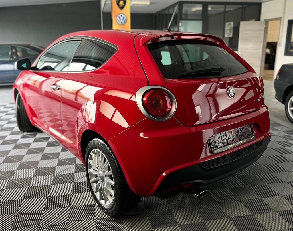 Alfa Roméo Mito 1.4i 1er Propriétaire Garantie 12 Mois, Autos, Alfa Romeo, Euro 5, Achat, Noir, 130 g/km