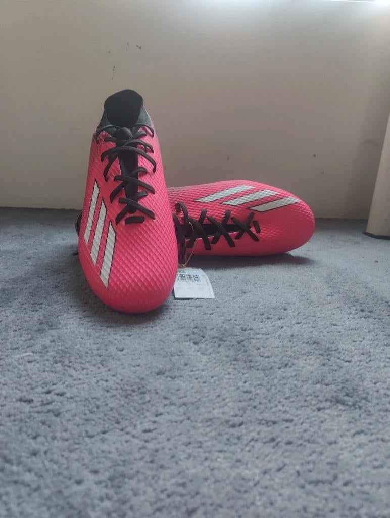 Chaussures football 44 2/3, Enlèvement, Neuf, Chaussures