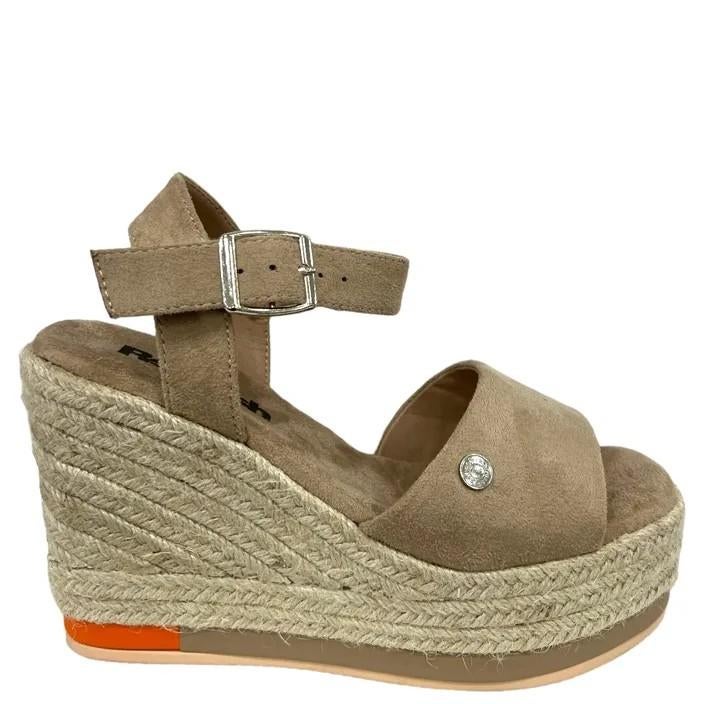 Nieuwe Refresh sandalen p38