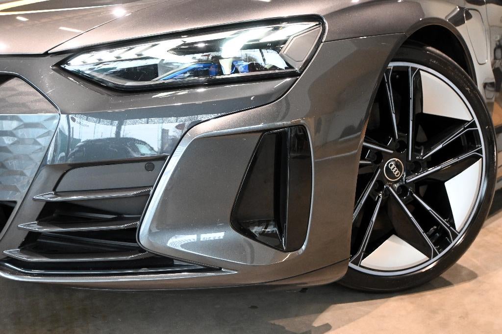 Audi E-Tron GT Quattro 93,4 kWh *LASER/PANO/B&O/MATRIX/CAM*, Cuir, Argent ou Gris, Achat, Euro 6
