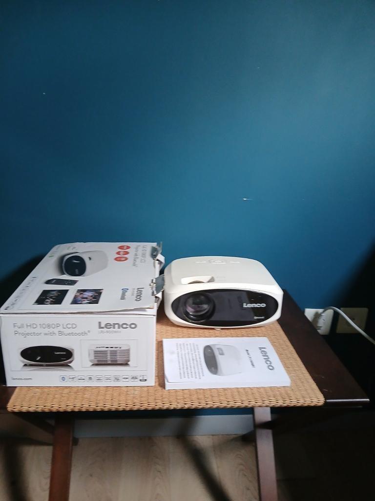 Projecteur Lenco LPJ 900 WH, Neuf, Lenco, Enlèvement ou Envoi, LCD