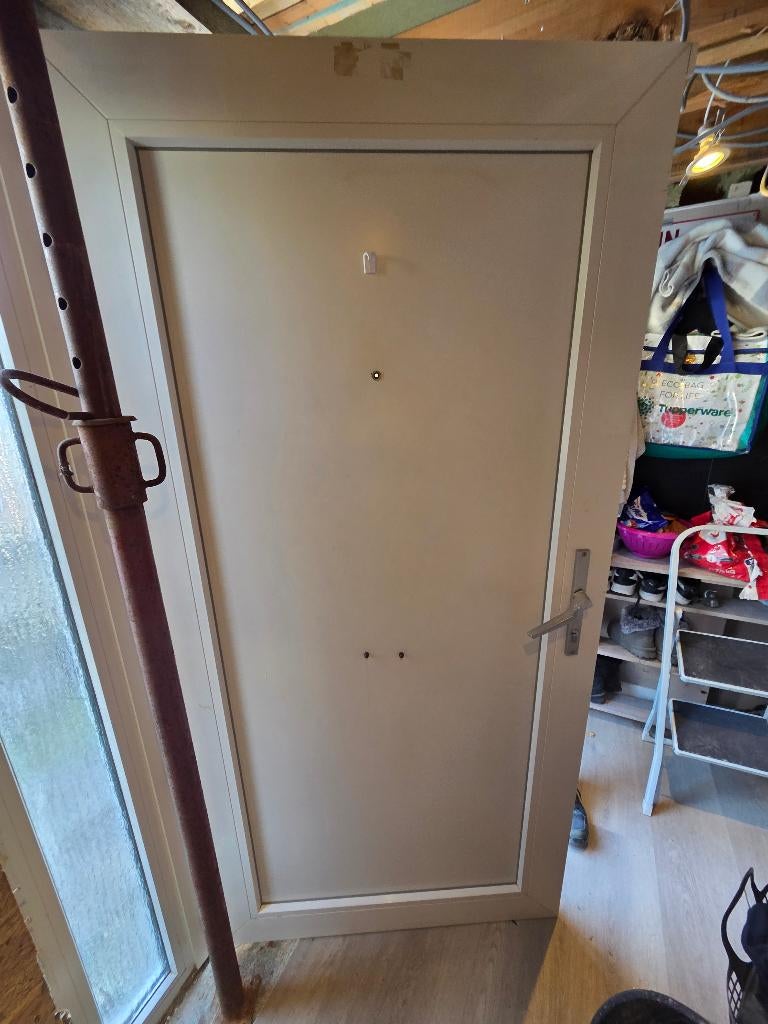 Deur, Kunststof, Gebruikt, Buitendeur, 200 tot 215 cm