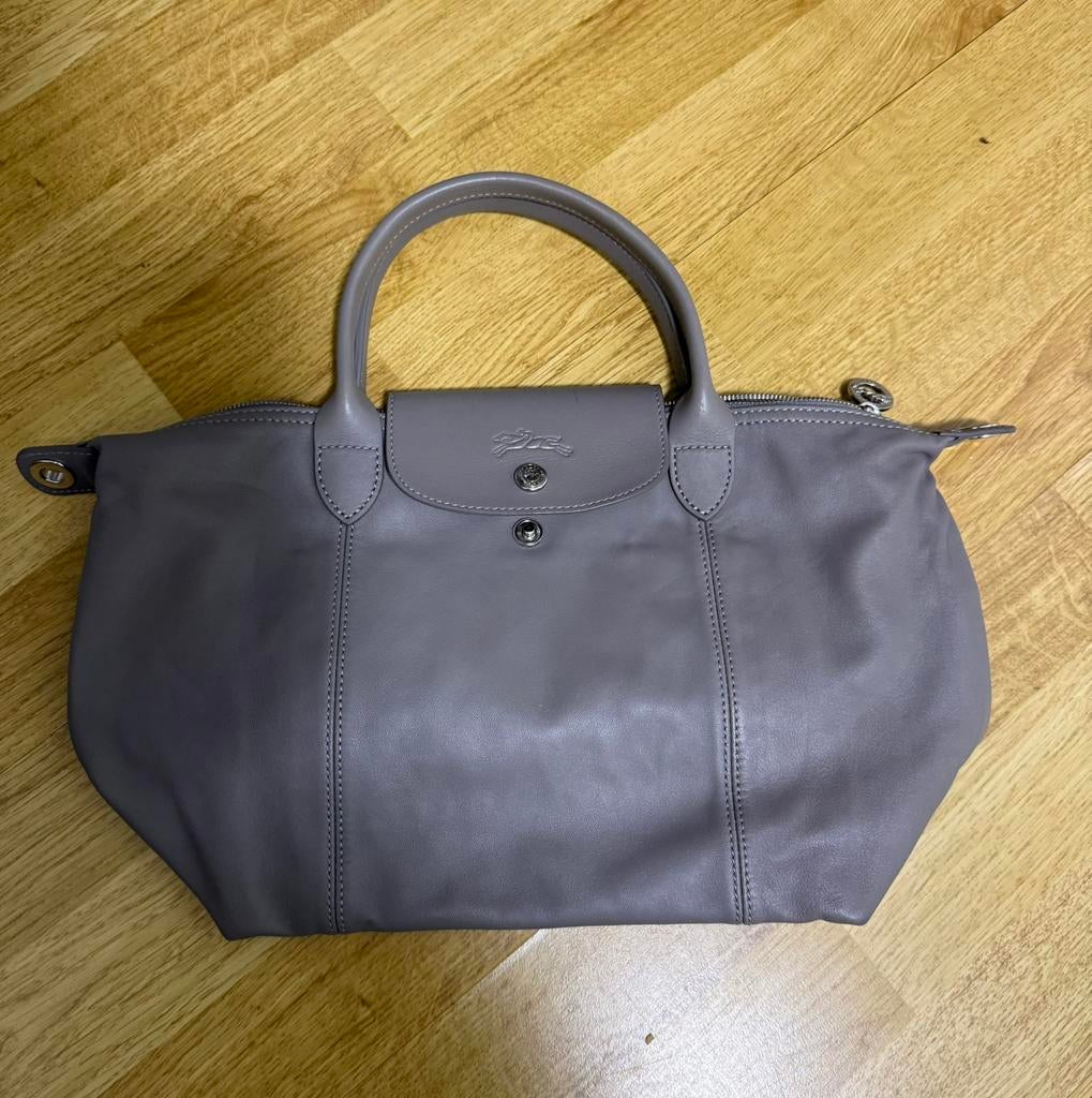Sac longchamp cuir gris, Enfants & Bébés, Enlèvement ou Envoi, Comme neuf