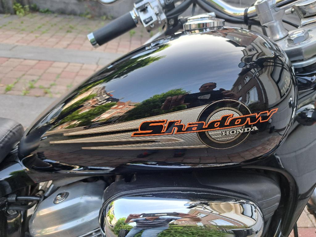 Honda Shadow VT600C - seulement 7000km - état exceptionnel., Motos, 583 cm³, Chopper, 2 cylindres, Particulier