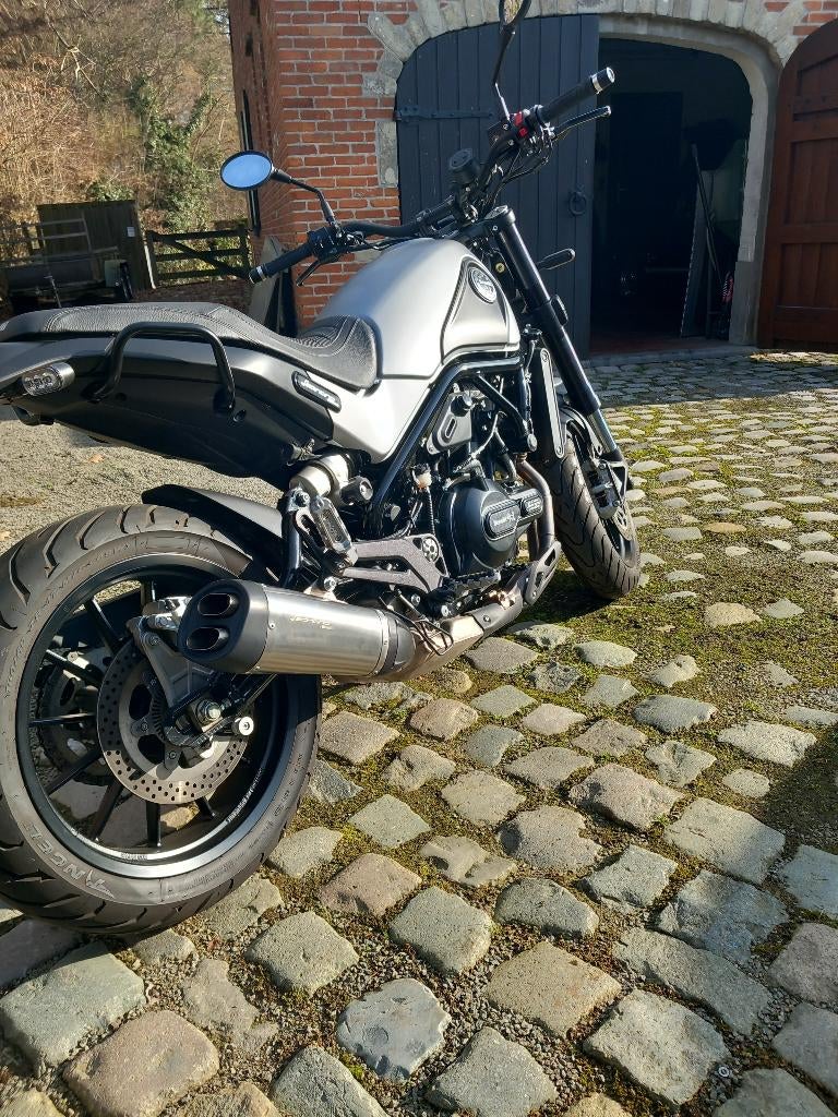 benelli leoncino 500, Motoren, Particulier, Naked bike, LED Verlichting, 2 cilinders