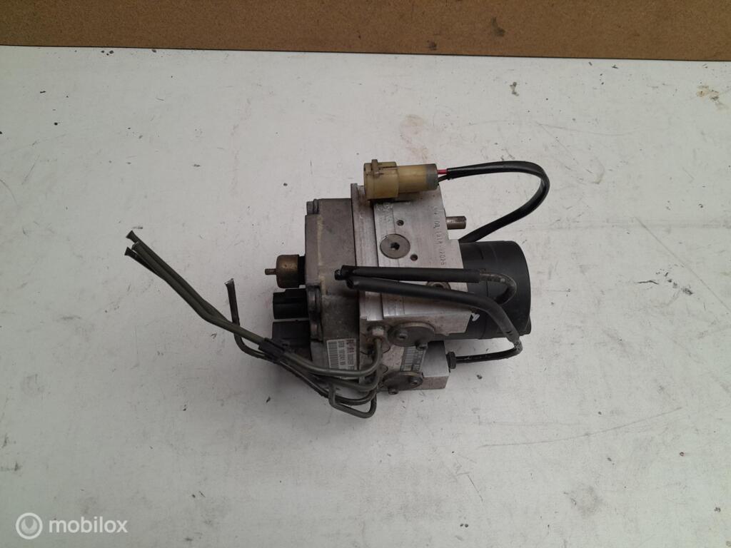 ABS rem pomp Land Rover Discovery II 2 SRB101241 Rempomp, Auto-onderdelen, Land Rover, Ophalen of Verzenden, Gebruikt, Land Rover