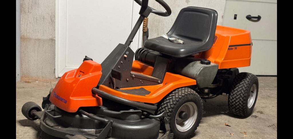 tracteur professionnelle husqvarna RIDER /16pk/tres maniable, Enlèvement