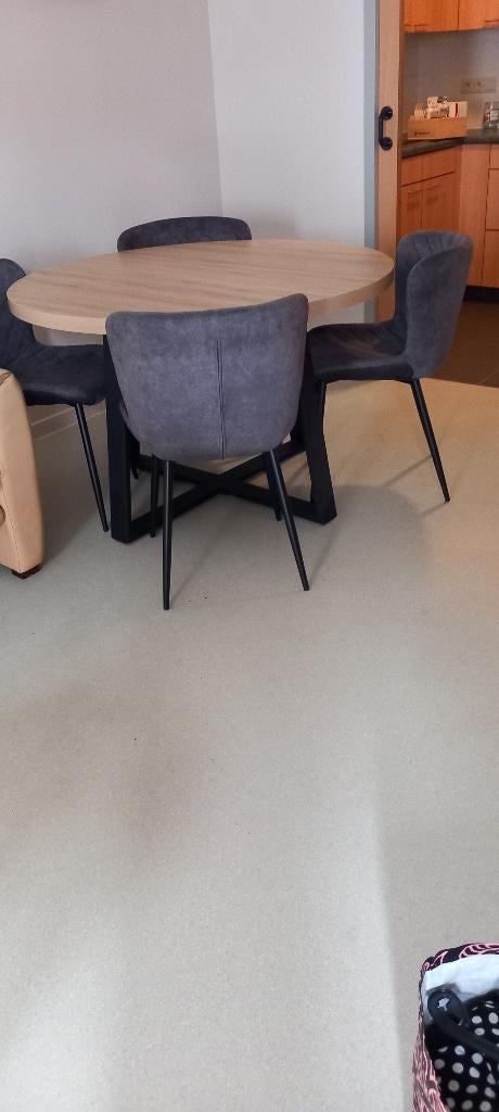 tafel + 4 stoelen, Huis en Inrichting, Tafels | Eettafels, Ophalen, 100 tot 150 cm, Rond, Zo goed als nieuw