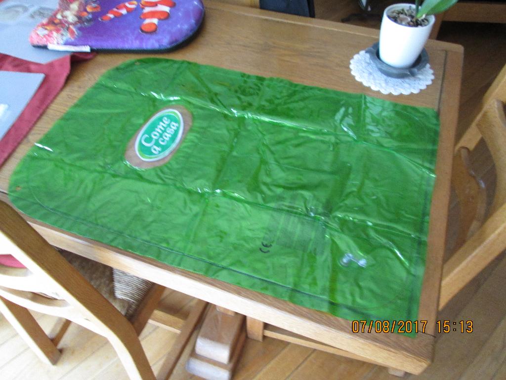 Matelas gonflable pour piscine., Enlèvement, Neuf