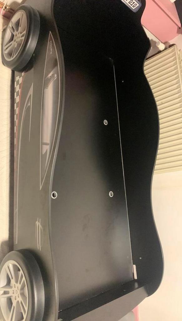 Lit voiture pour enfant et ado, Enlèvement ou Envoi, Comme neuf, Matelas