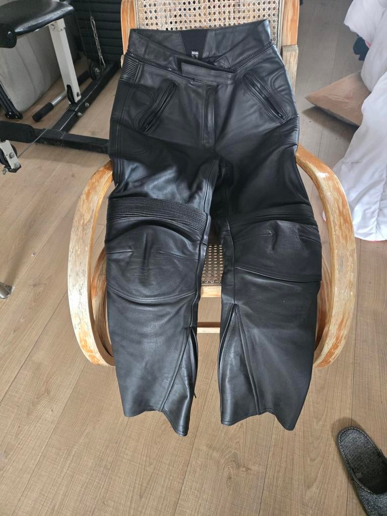 Pantalon richa cuir 42, Motoren, Kleding | Motorkleding, Ophalen
