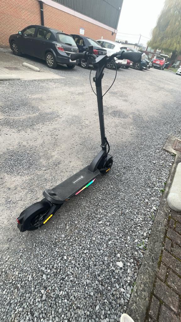 isinwheel S-Nova Pro Trottinette Électrique Urbaine 1000W, Vélos & Vélomoteurs, Trottinettes, Enlèvement, Comme neuf