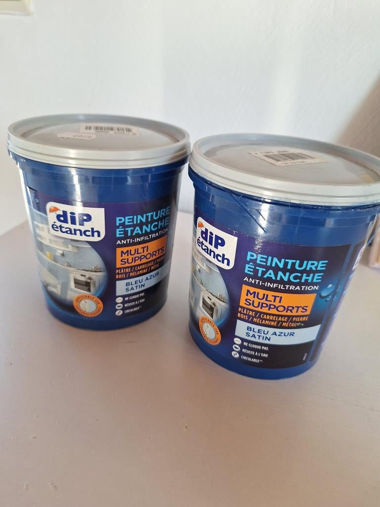 2 BLIKJES AZUURBLAUWE VERF, Blauw, Ophalen of Verzenden, Minder dan 5 liter, Verf