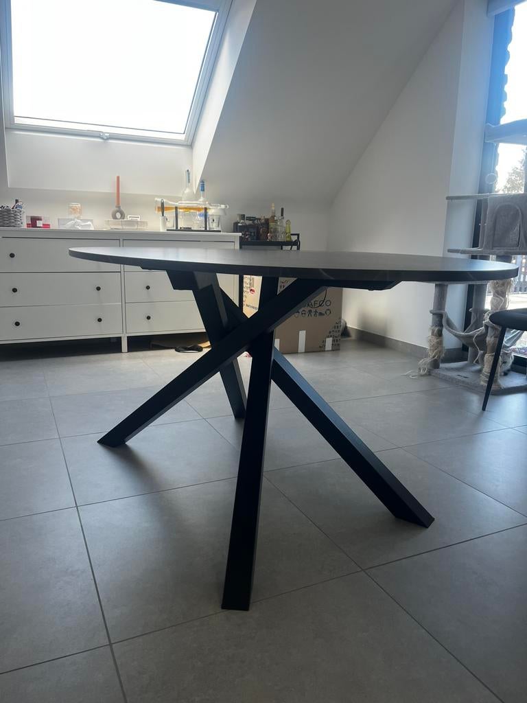 Zwarte tafel 6 personen, Ophalen, Zo goed als nieuw