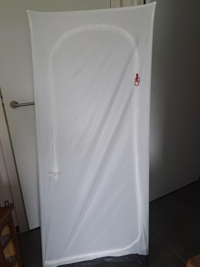 Armoire Vuku Ikea 2x, Maison & Meubles, Armoires | Penderies & Garde-robes, Enlèvement
