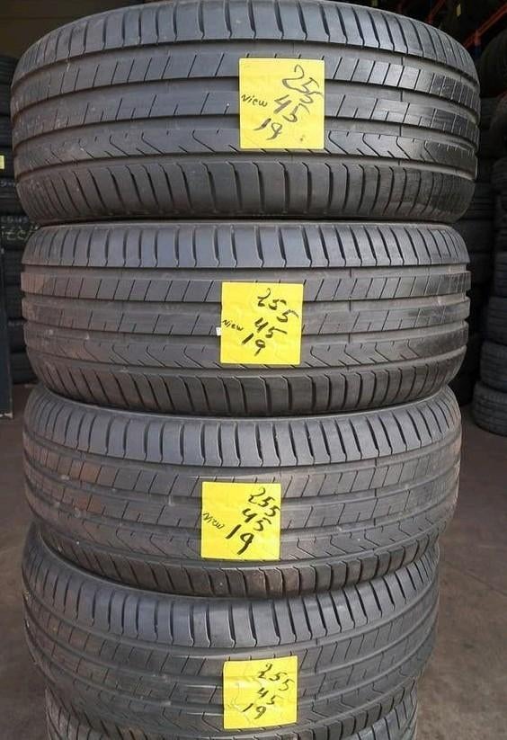 2554519 255/45/19 255/45r19 nouvelle démo estivale Pirelli 2, Autos : Pièces & Accessoires, Commande, Enlèvement