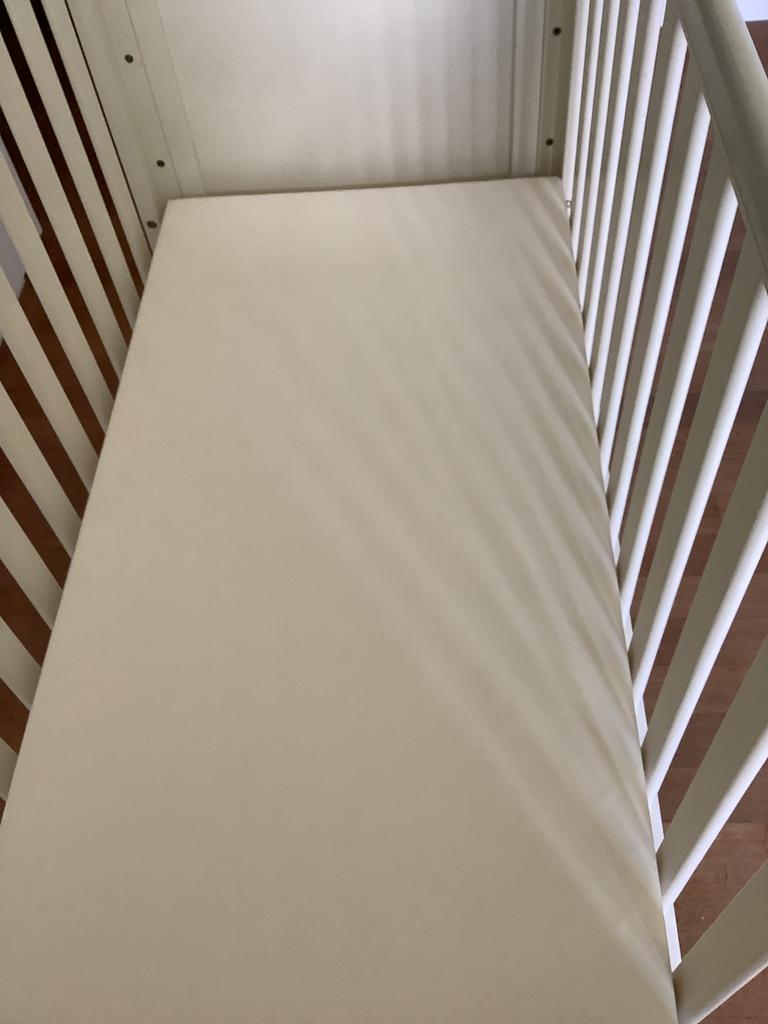 Matras kinderbedje, Ophalen, Zo goed als nieuw