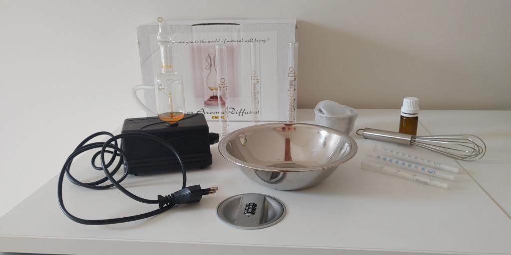 Apparatuur voor de bereiding van etherische oliën + diffuser, Ophalen, Zo goed als nieuw, Aroma