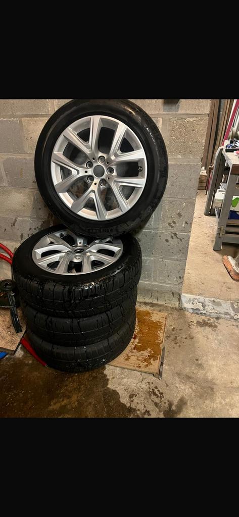 Bmw velgen + banden, Auto-onderdelen, Banden en Velgen, Ophalen, Gebruikt, 17 inch, Band(en)
