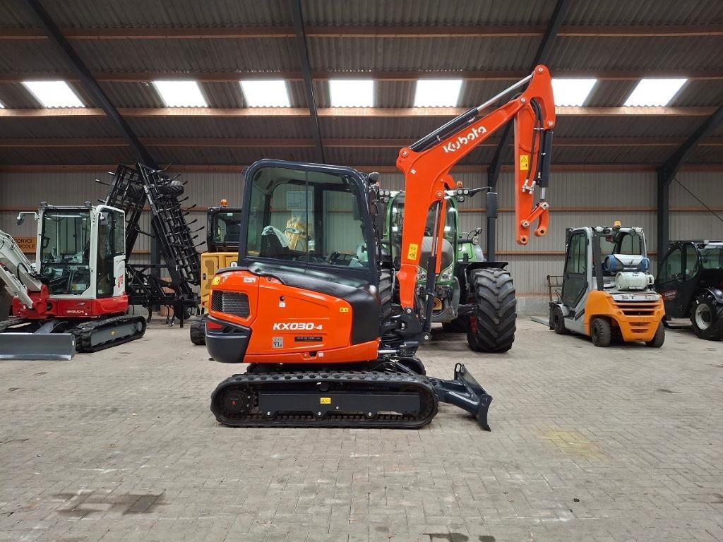 Kubota KX030-4 HI, minigraver, minikraan, BJ2026, Nieuw!, Zakelijke goederen, Ophalen