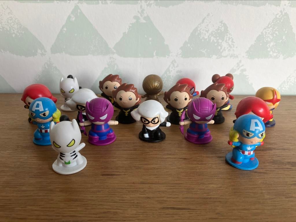 Lot Marvel Unga poppetjes 18 stuks, Collections, Enlèvement ou Envoi, Comme neuf